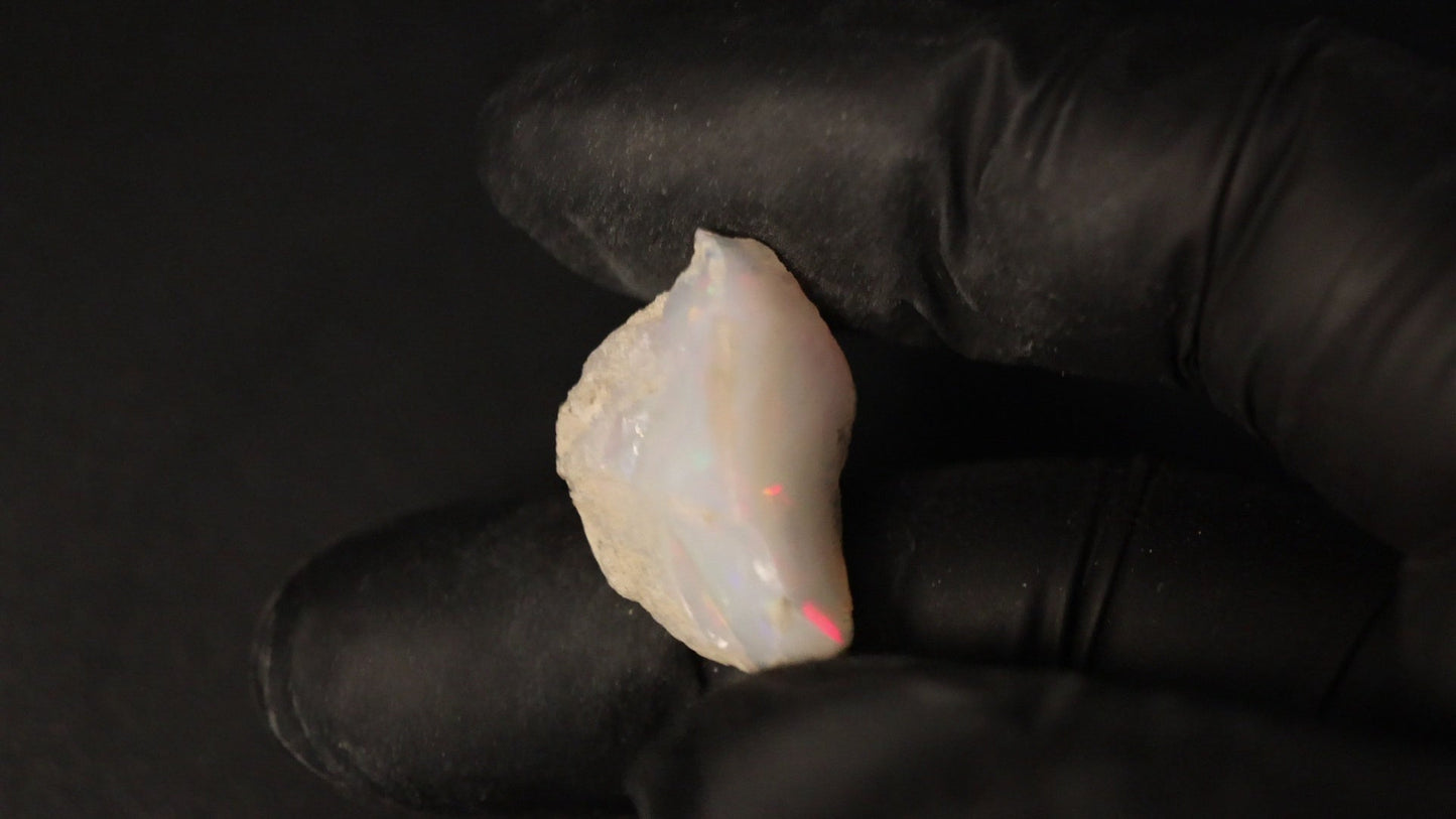 4.0 gm Ethiopian rough opal