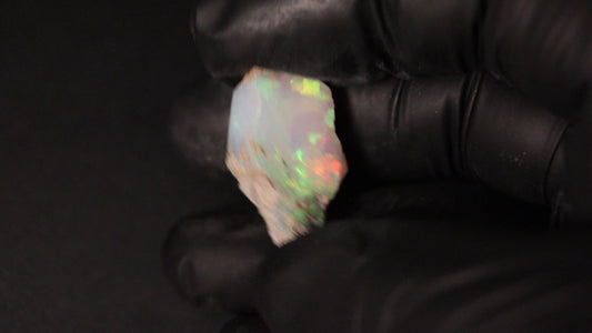 5.19 gm Ethiopian rough opal