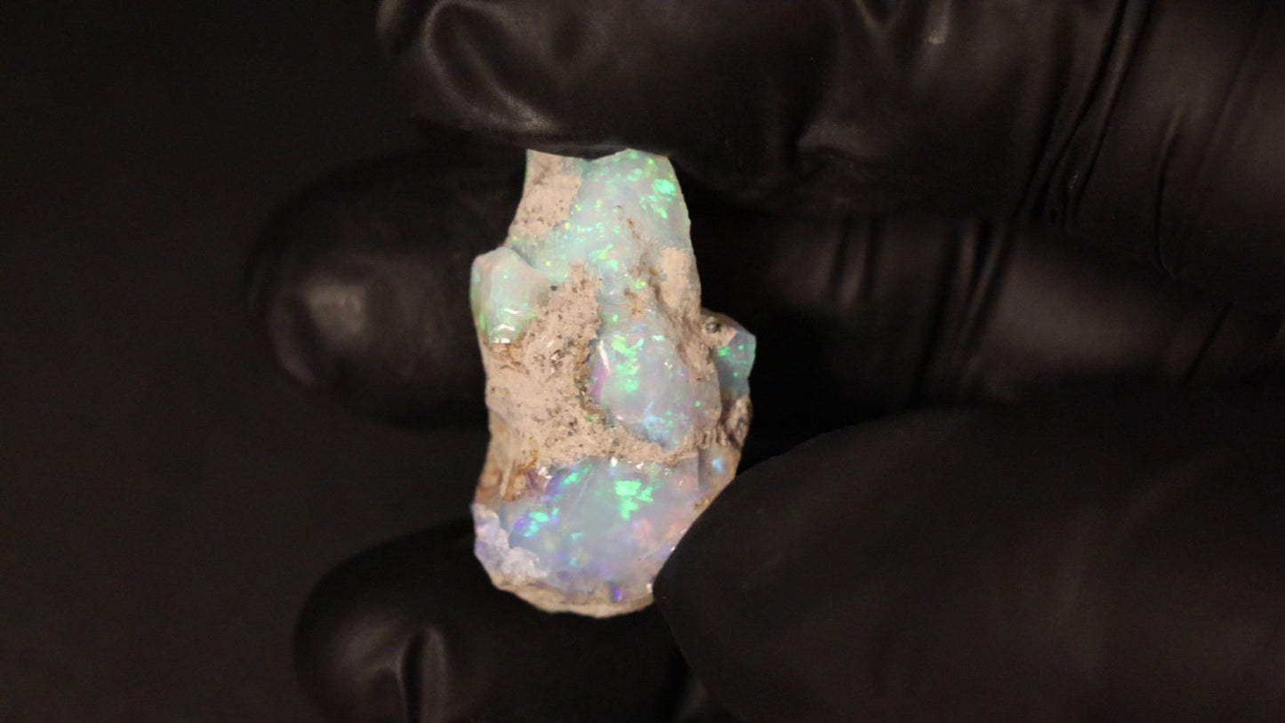5.0 gm Ethiopian rough opal