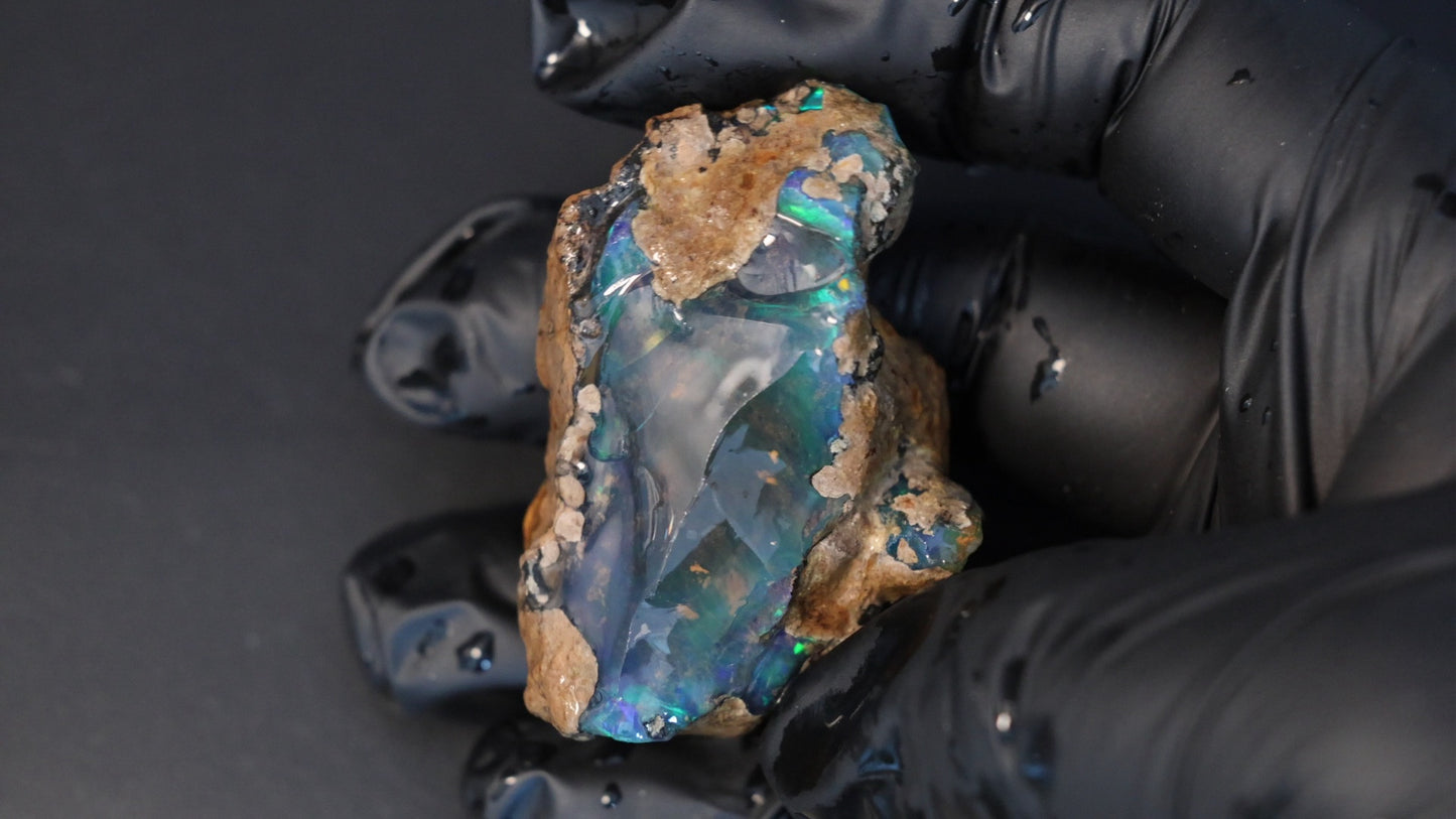 45.93g Ethiopian rough opal