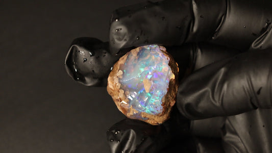 16.39 gm Ethiopian rough opal