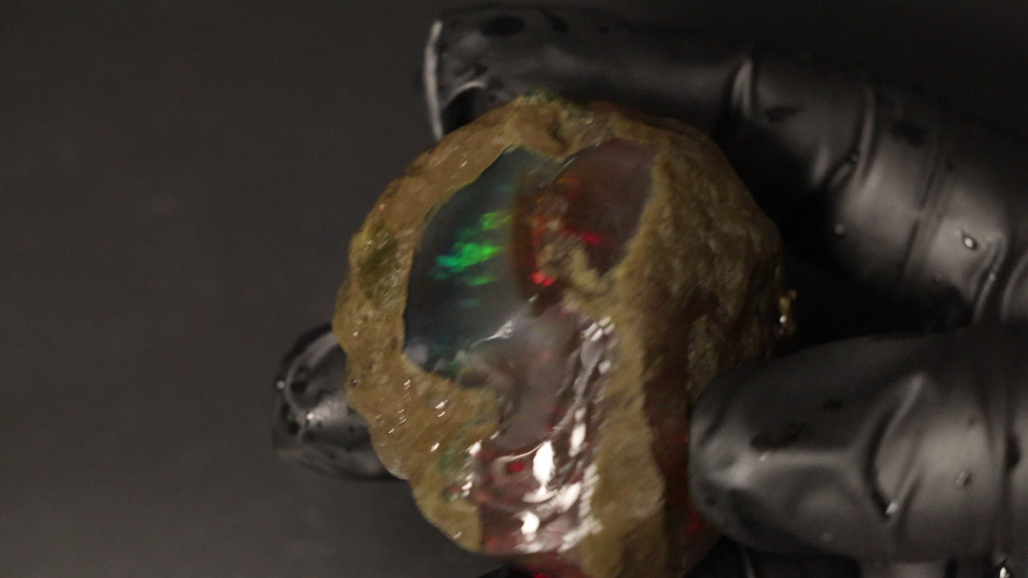 84.90 gm Ethiopian rough opal