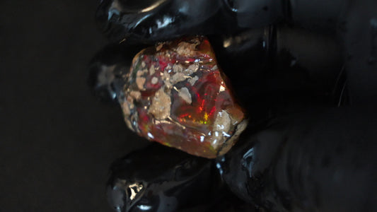 10 gm Ethiopian rough opal