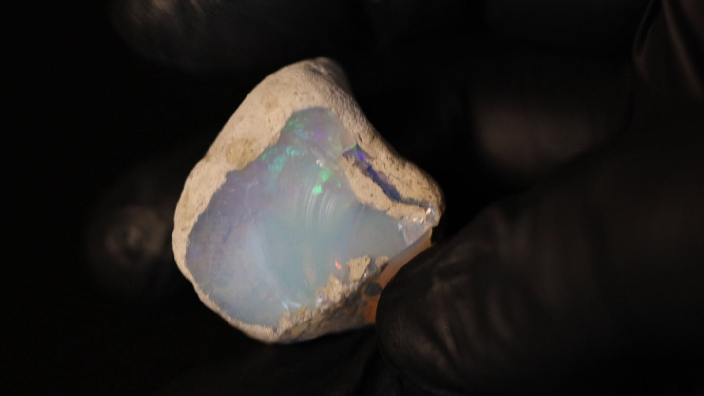 13.9 gm Jewelry Grade Rough