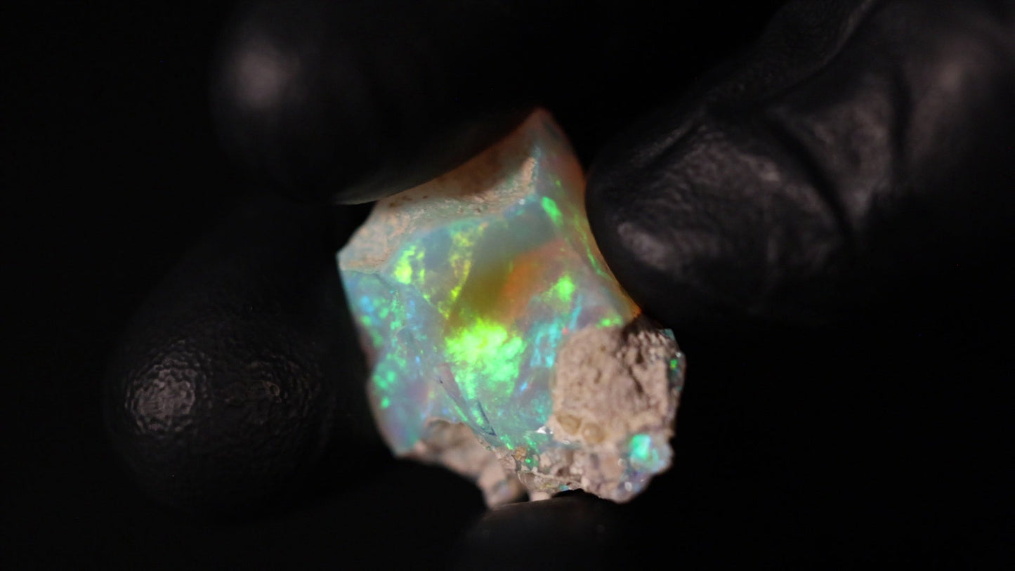 4.94 gm Jewelry Grade Rough