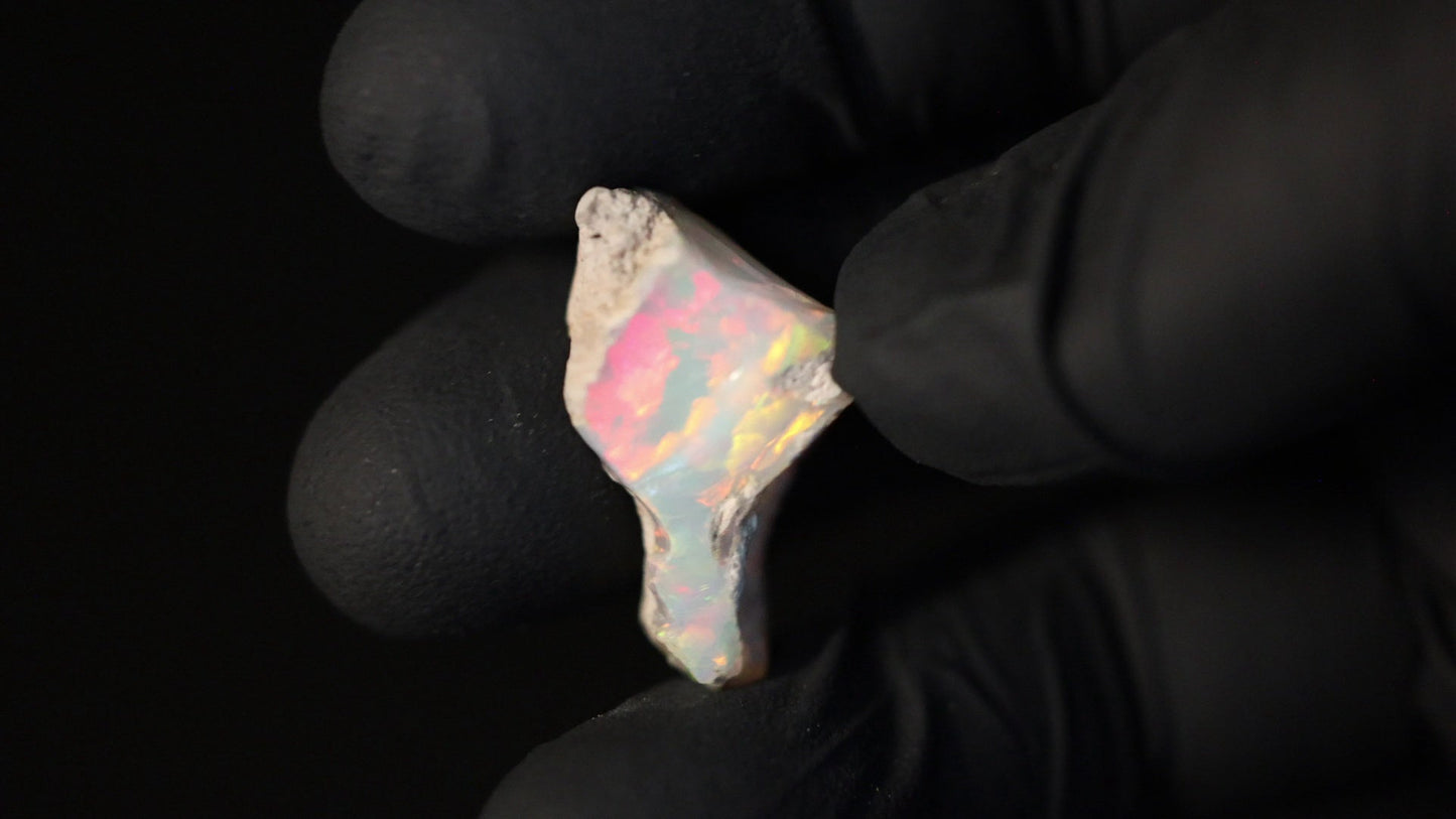 3.89 gm Jewelry Grade Rough