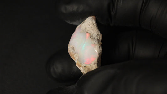 7.2 gm    Ethiopian rough opal