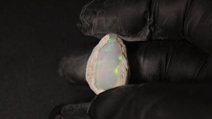 6.64 gm  Ethiopian rough opal