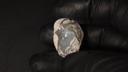 7.64 gm   Ethiopian rough opal