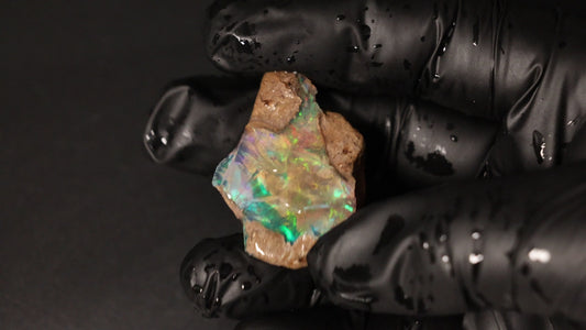 13.87 gm    Ethiopian rough opal
