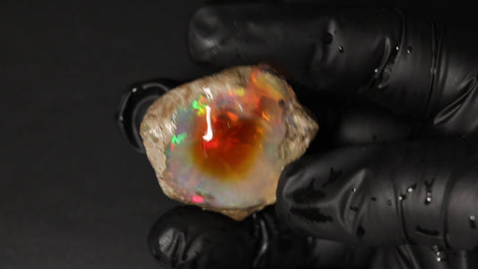 28.42 gm  Ethiopian rough opal