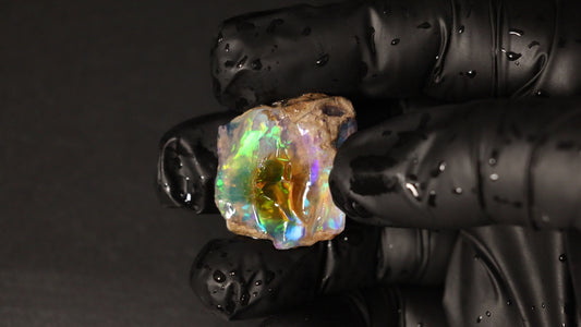 13.0 gm      Ethiopian rough opal