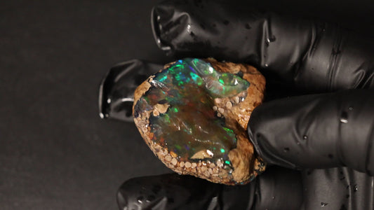 41.64  Ethiopian rough opal