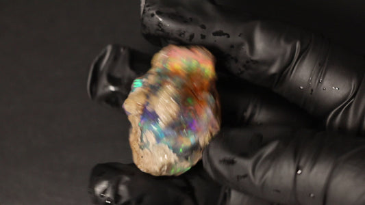 39.12 gm  Ethiopian rough opal