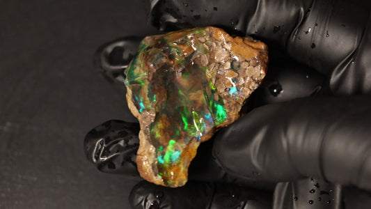 41.0 gm    Ethiopian rough opal