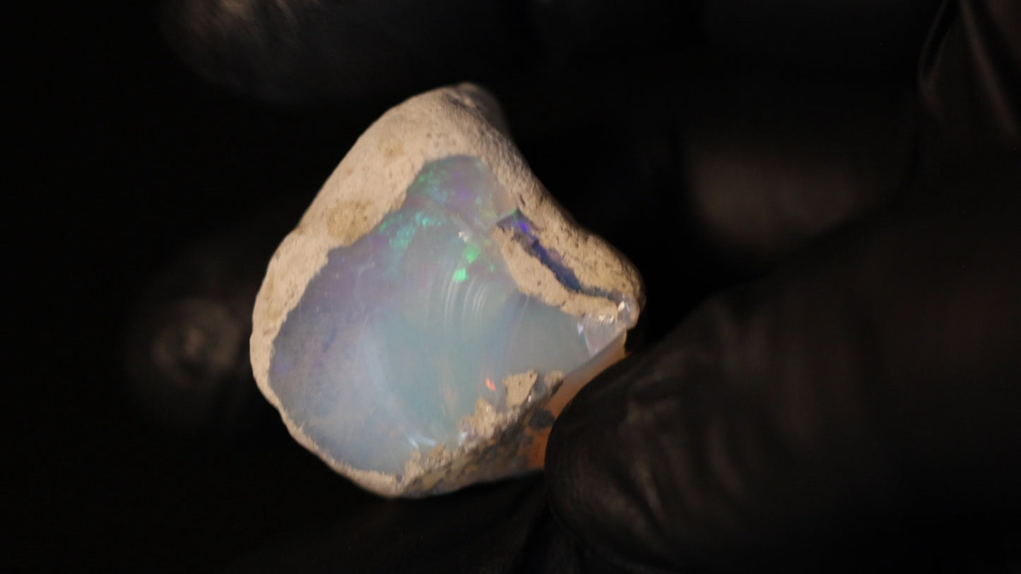 130.13 gm   Ethiopian rough opal