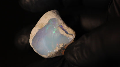 13.9 gm Jewelry Grade Rough