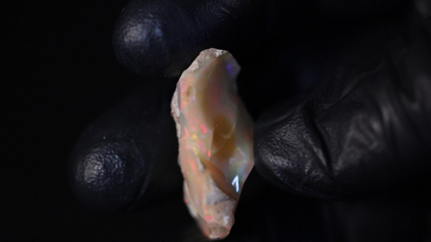 5.7 gm Jewelry Grade Rough