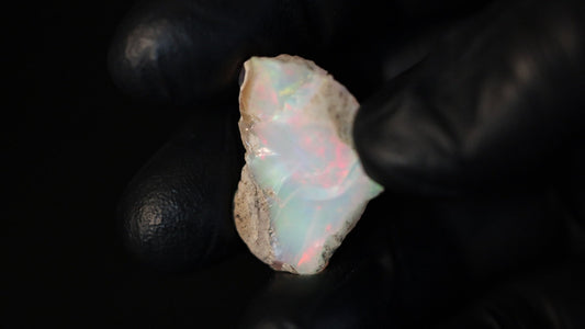 2.55 gm Jewelry Grade Rough