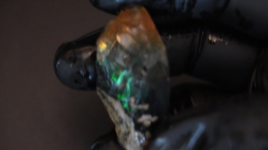 15 gm Ethiopian rough opal