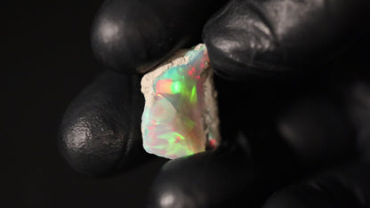 2.37 gm Jewelry Grade Rough