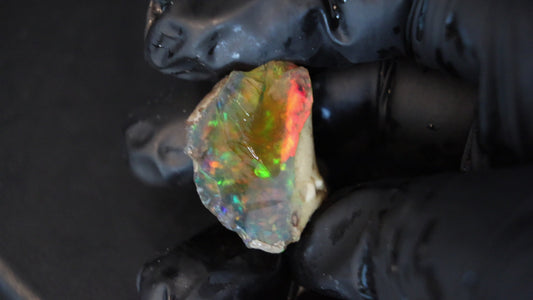 10 gm Ethiopian rough opal