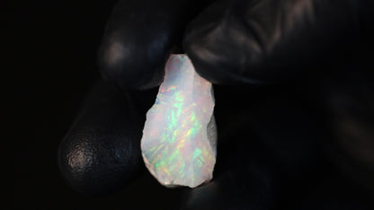 2.7 gm Jewelry Grade Rough